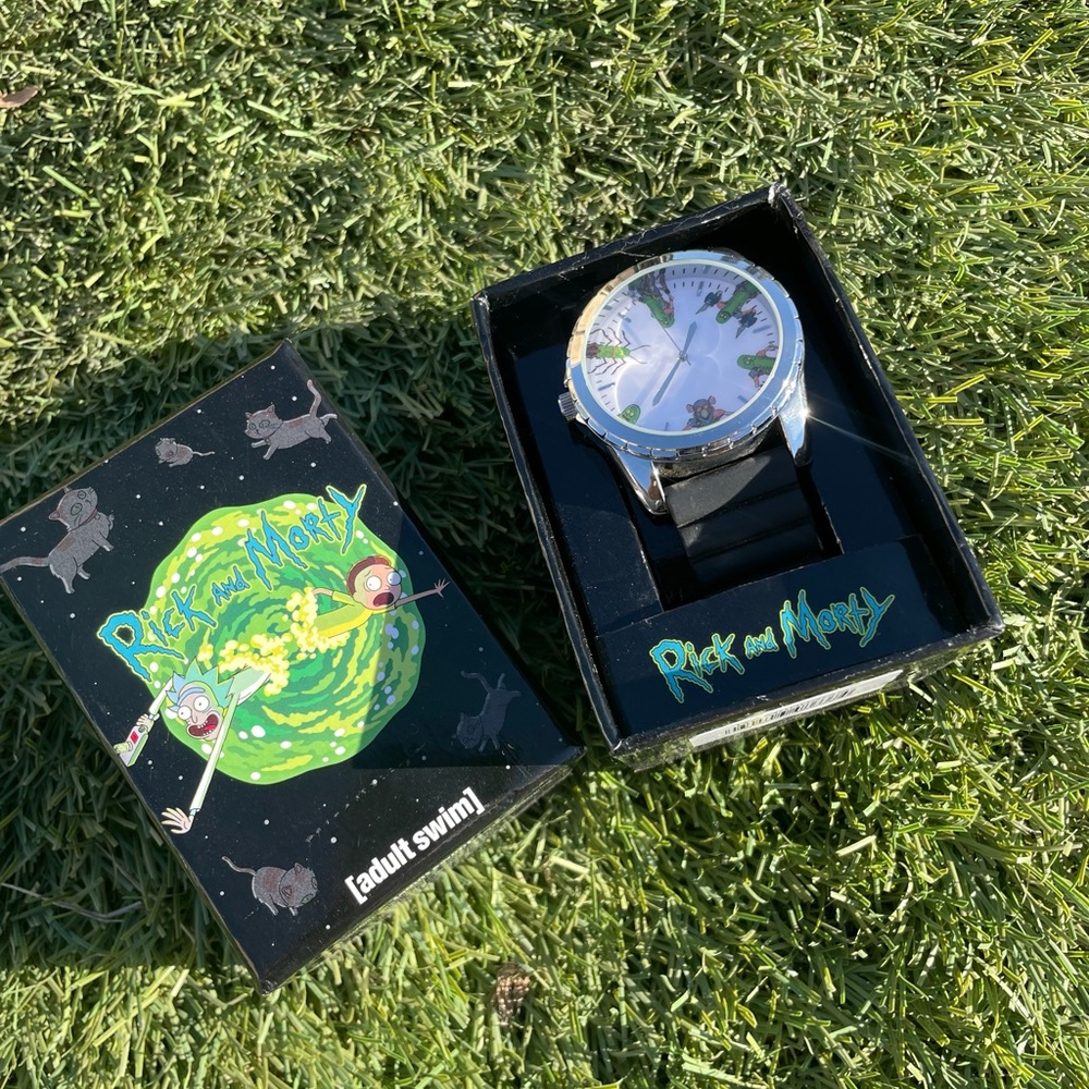 🎄Rick & Morty’s Pickle Rick Watch (New)